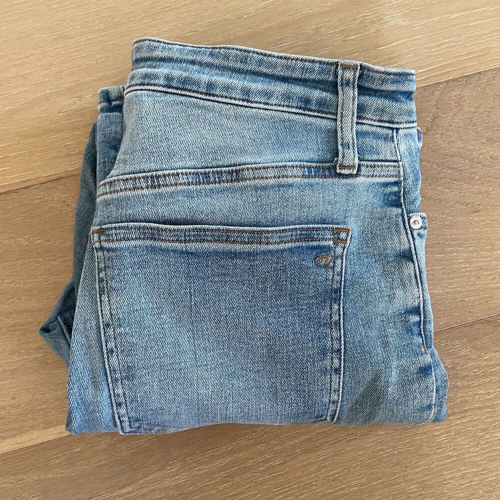 Madewell curvy kick out crop